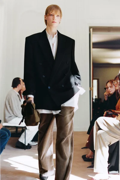 Look 20